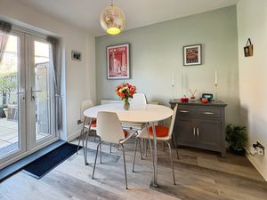 Photo 13- click for photo gallery